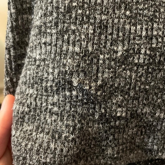 Grey Tank Top - Picture 4 of 4